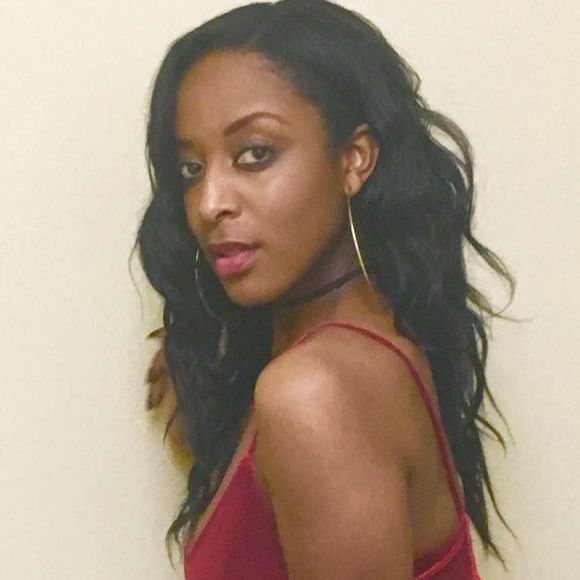 Meet your Posher, Gabby - Picture 1 of 1